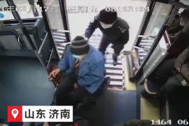 公交司机一路做好事，市民乘客频频点赞